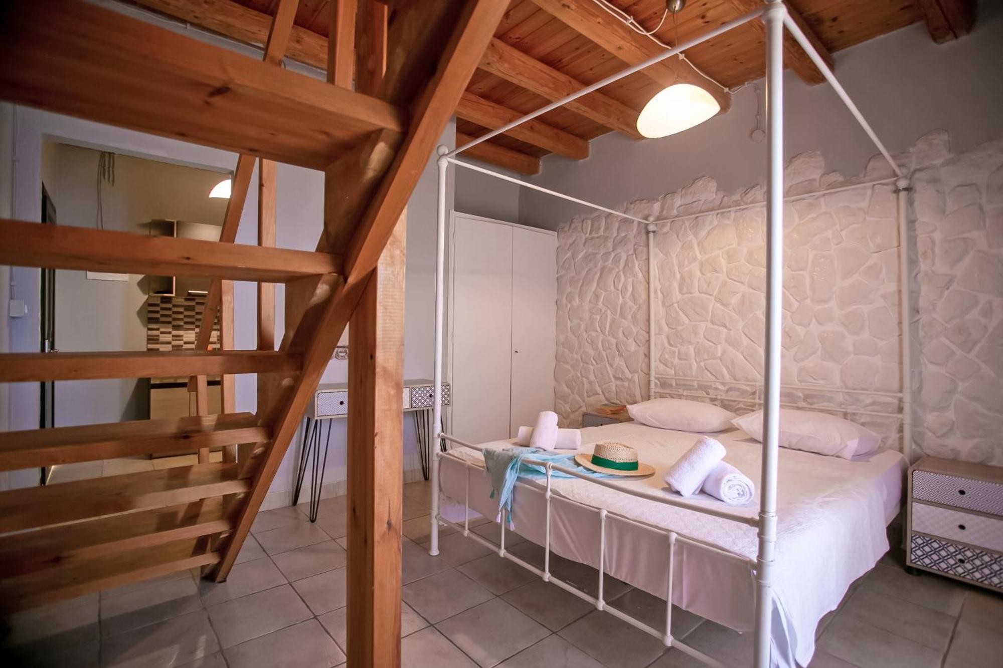 Ionian Grand Apartment Kornata Ngoại thất bức ảnh