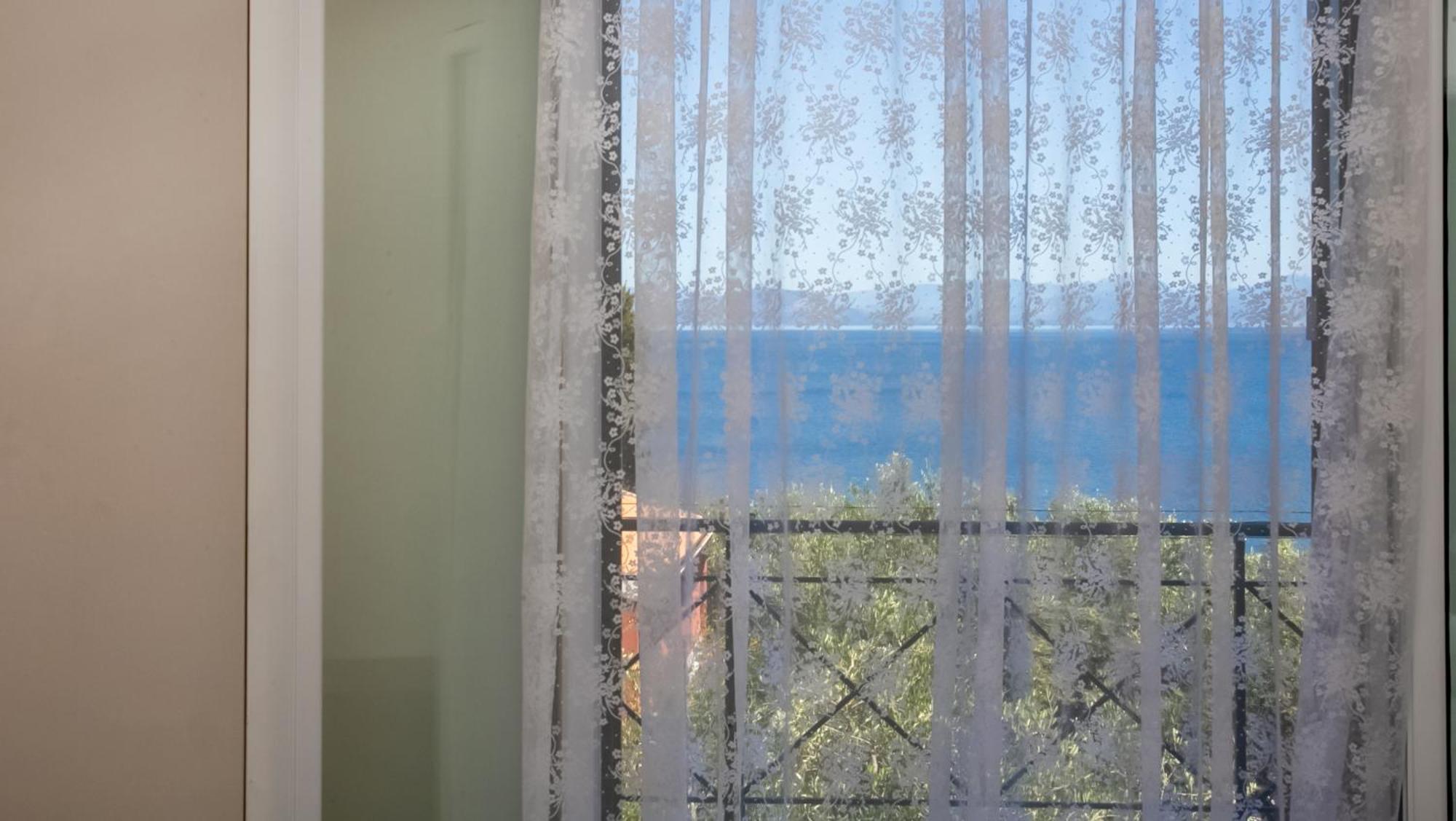 Ionian Grand Apartment Kornata Ngoại thất bức ảnh